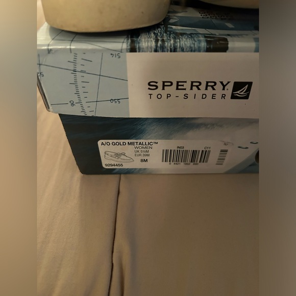 Sperry boat shoes - Picture 3 of 3